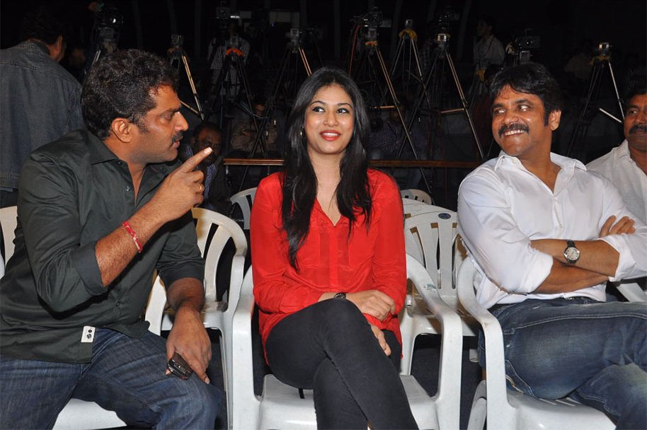 Bhai-Triple-Platinum-Disc-Function